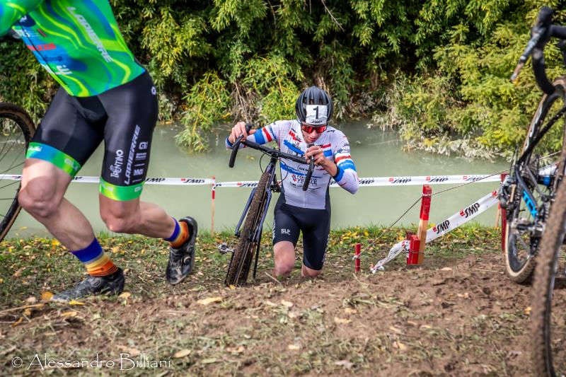 Tommaso Argenton e Beatrice Fontana vincono la prova inaugurale del Trofeo Triveneto di Ciclocross